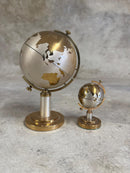 Dispensador de Cigarros Golden Globe Vintage Anos 60 + Isqueiro de Brinde