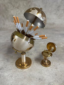 Dispensador de Cigarros Golden Globe Vintage Anos 60 + Isqueiro de Brinde