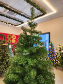 Árvore de Natal Tradicional Copacabana 2,40m 1000 Galhos